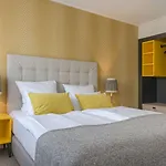 Op Diek Hotel Den Hoorn (North Holland)