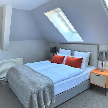 Op Diek Отель 3*