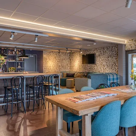 Op Diek Hotell Den Hoorn (North Holland)