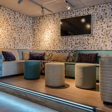 Hotell Op Diek Den Hoorn (North Holland)