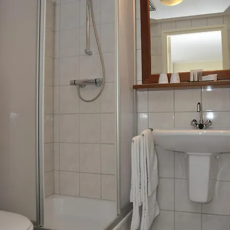 Op Diek Hotell Den Hoorn (North Holland)