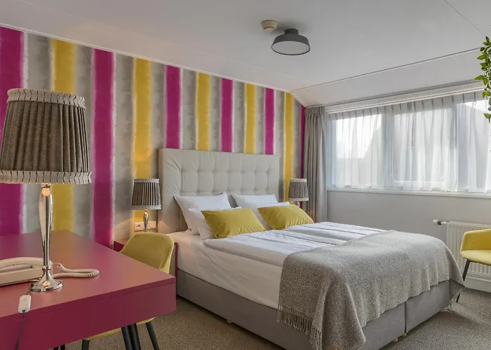 Op Diek Den Hoorn (North Holland)