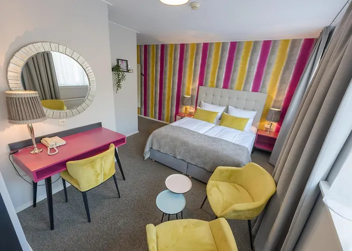 Otel Op Diek Den Hoorn (North Holland)