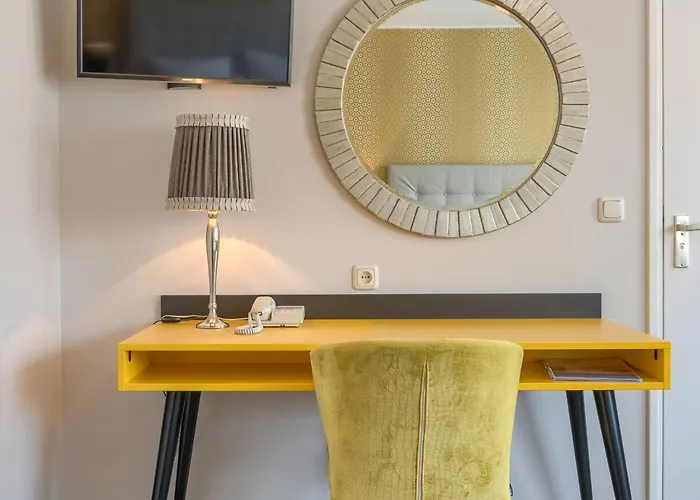 Op Diek Den Hoorn (North Holland)